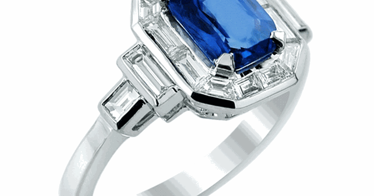 Sapphire ring 2025 with diamond baguettes