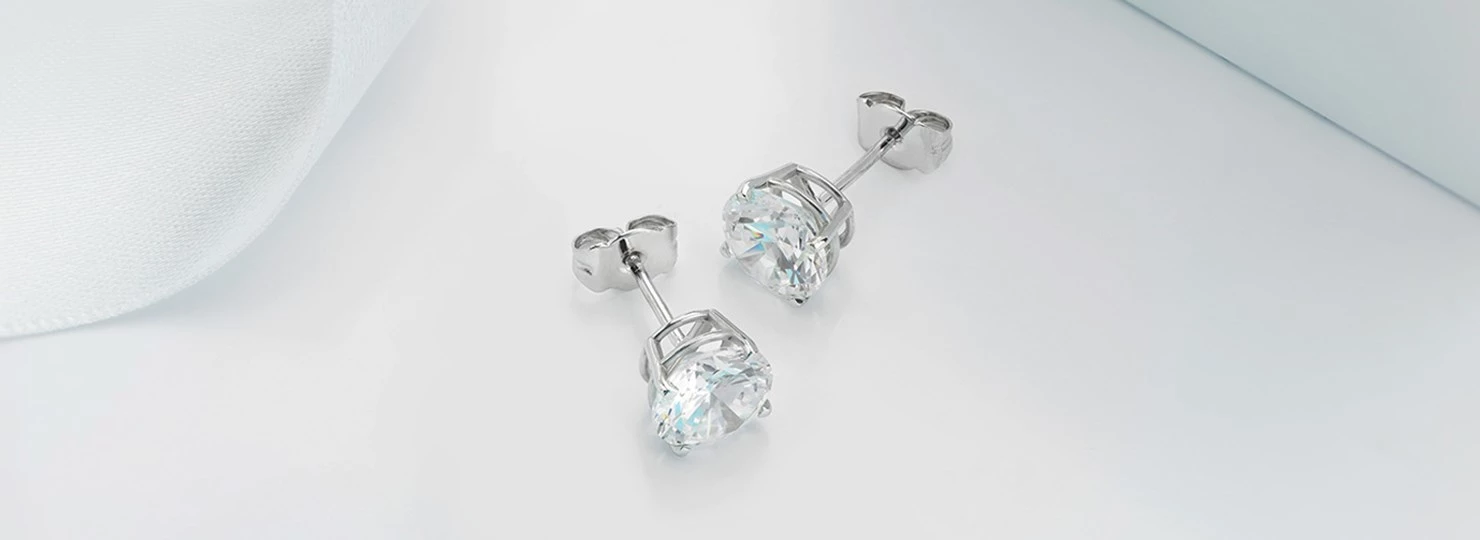 Three Reasons Why We Love Diamond Ear Studs