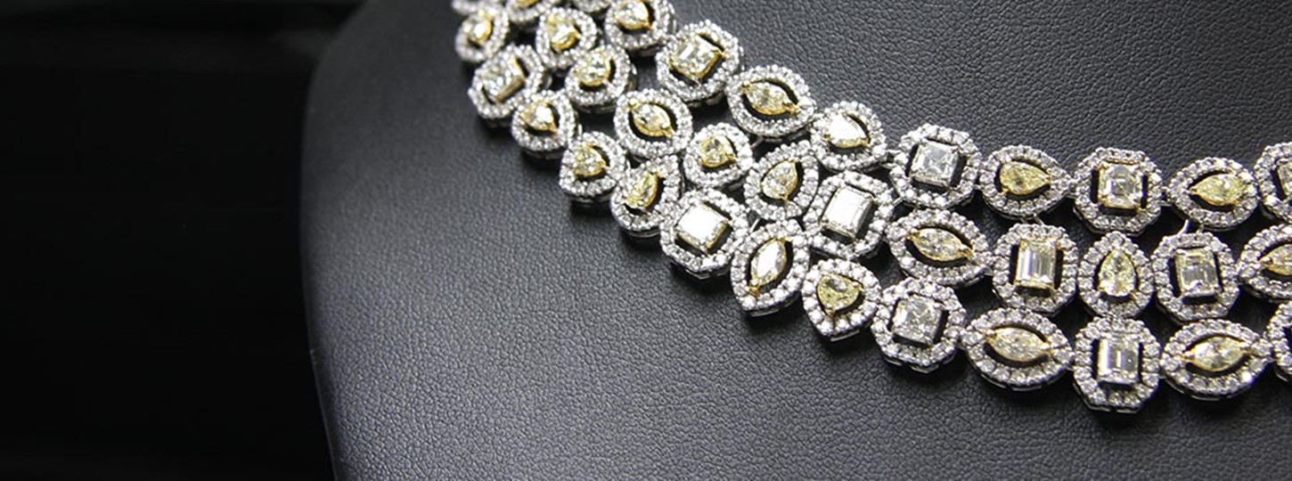 History of Diamond necklaces